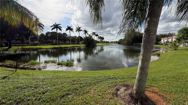 200 Riverwalk Circle ., Sunrise, FL 33326