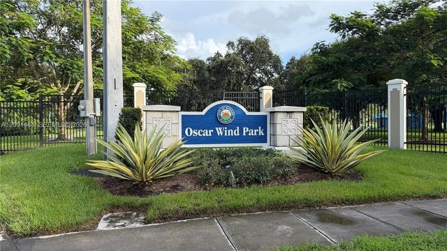 200 Riverwalk Circle ., Sunrise, FL 33326