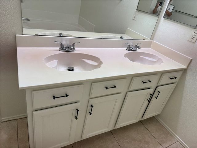 8769 Polo Drive, Fort Worth, TX 76123