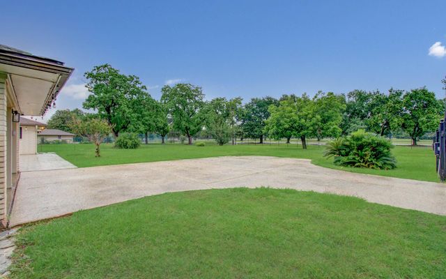 6407 Burning Tree Drive, Houston, TX 77036
