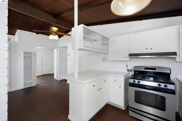 1673 Southgate St, Hayward, CA 94545