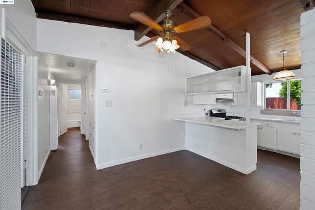 1673 Southgate St, Hayward, CA 94545