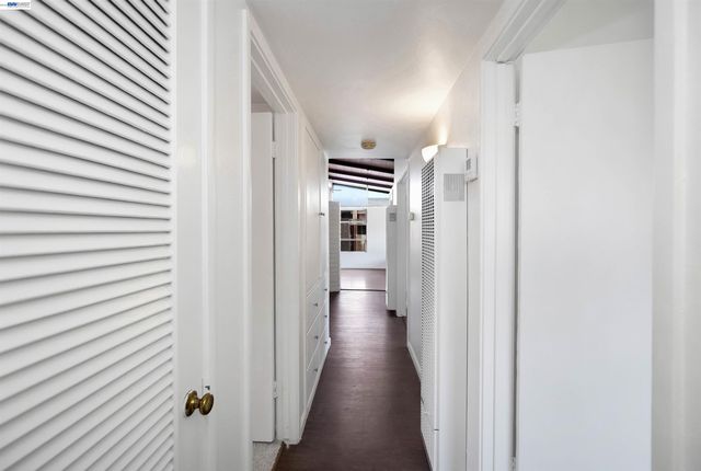 1673 Southgate St, Hayward, CA 94545