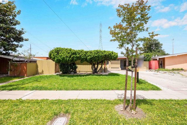 1673 Southgate St, Hayward, CA 94545