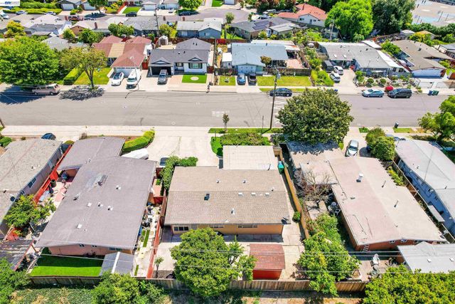 1673 Southgate St, Hayward, CA 94545