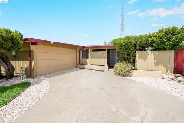 1673 Southgate St, Hayward, CA 94545