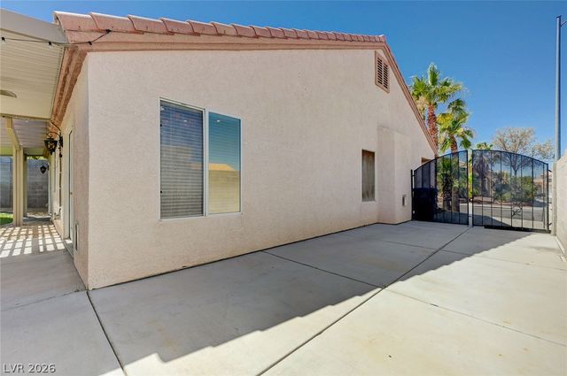 9301 Mountain Range Avenue, Las Vegas, NV 89129