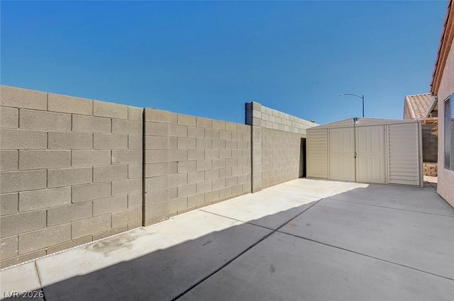 9301 Mountain Range Avenue, Las Vegas, NV 89129
