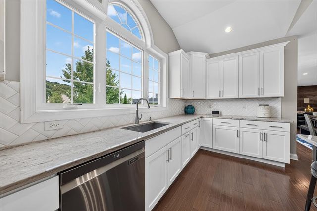 6155 Blue Belle Drive, Upper Saucon Twp, PA 18034