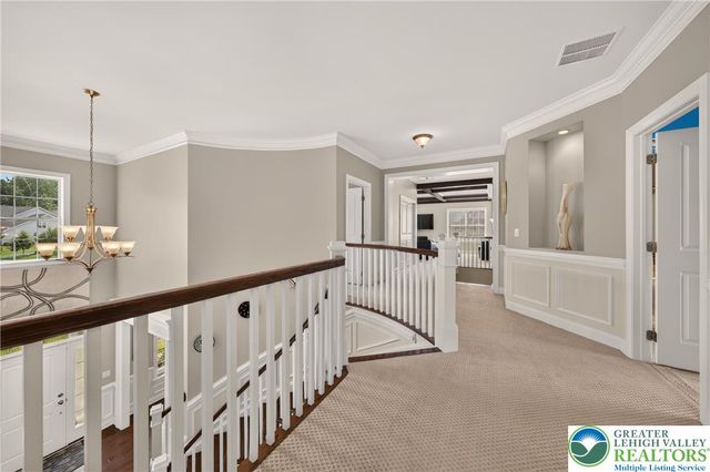 6155 Blue Belle Drive, Upper Saucon Twp, PA 18034
