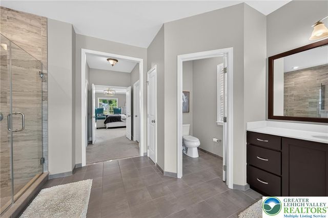 6155 Blue Belle Drive, Upper Saucon Twp, PA 18034
