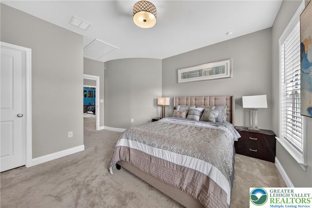 6155 Blue Belle Drive, Upper Saucon Twp, PA 18034
