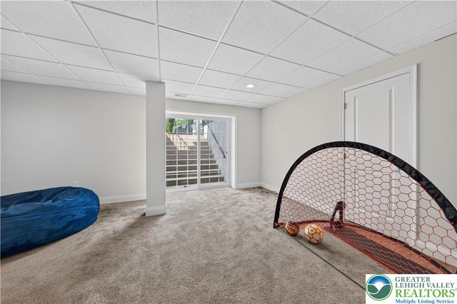 6155 Blue Belle Drive, Upper Saucon Twp, PA 18034
