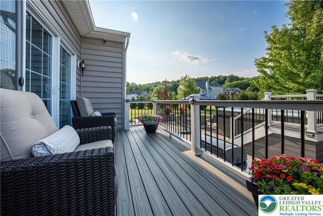 6155 Blue Belle Drive, Upper Saucon Twp, PA 18034