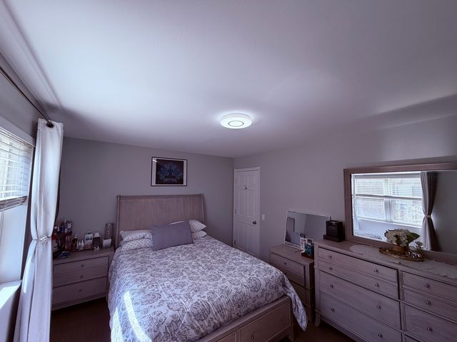 4209 Kolze Avenue 2S, Schiller Park, IL 60176