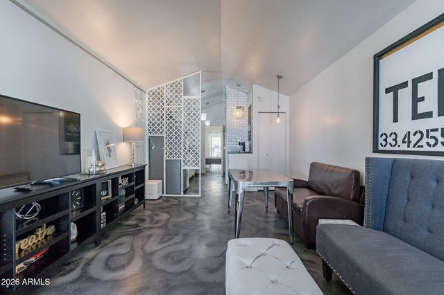 2309 S College Avenue 11, Tempe, AZ 85282