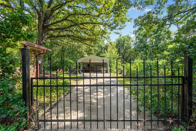 3605 E 78th Street N, Okay, OK 74446