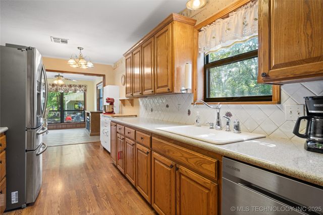 3605 E 78th Street N, Okay, OK 74446