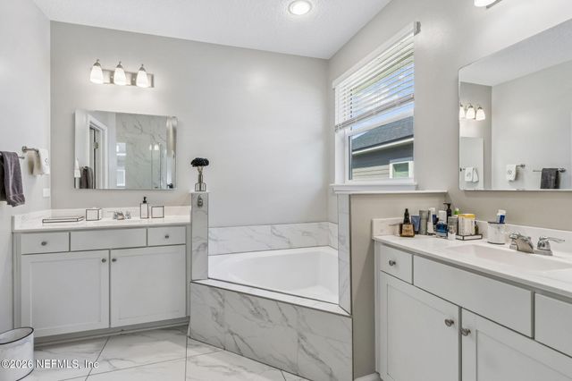 75424 SUNBERRY Drive, Yulee, FL 32097