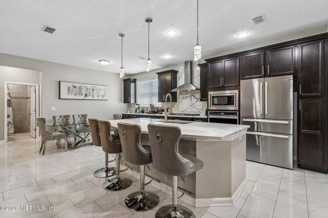 75424 SUNBERRY Drive, Yulee, FL 32097