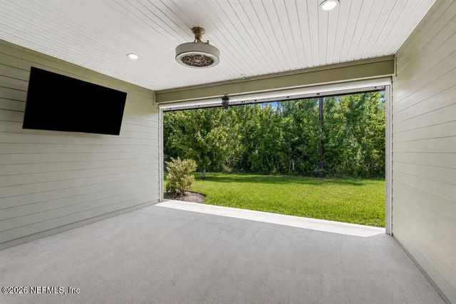 75424 SUNBERRY Drive, Yulee, FL 32097