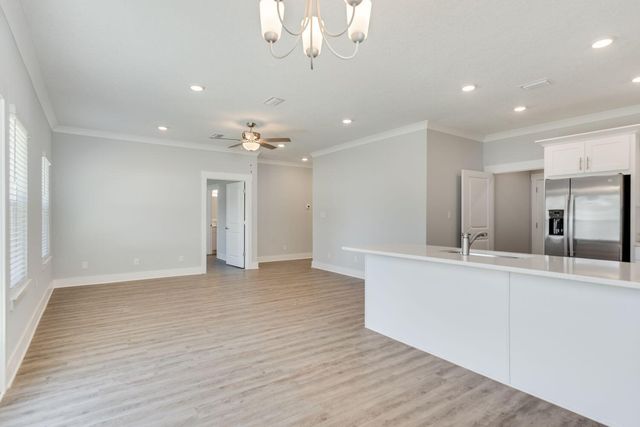 170 Bradford Court, Freeport, FL 32439