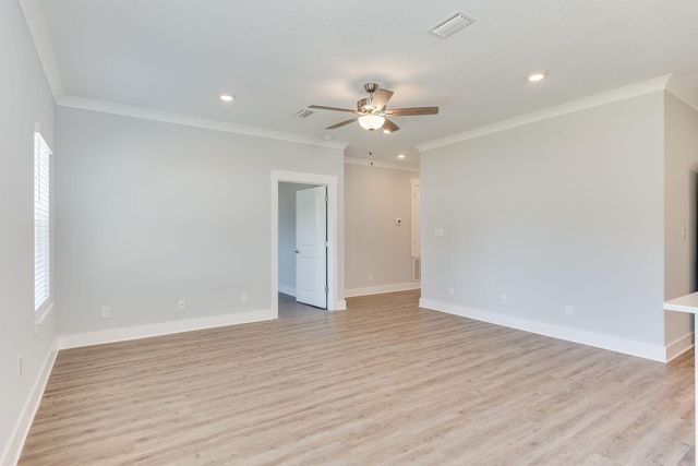 170 Bradford Court, Freeport, FL 32439