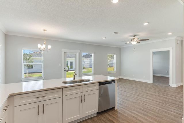 170 Bradford Court, Freeport, FL 32439