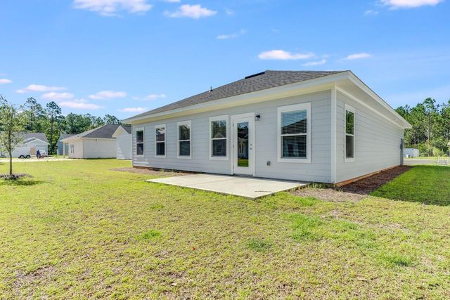 170 Bradford Court, Freeport, FL 32439