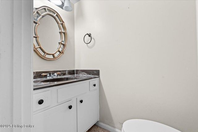 10509 Burns Ct, Louisville, KY 40223