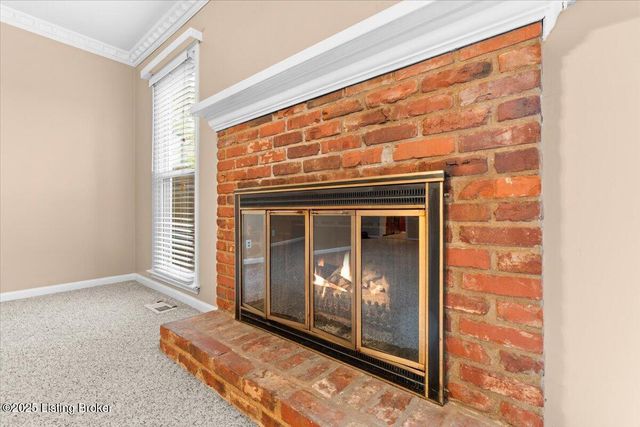 10509 Burns Ct, Louisville, KY 40223