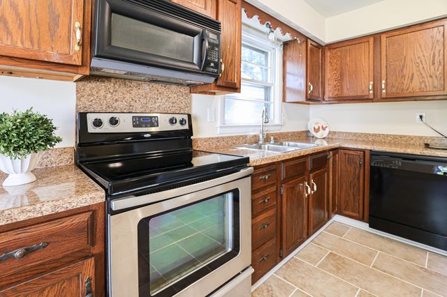 3033 Harrison Street, Paducah, KY 42001