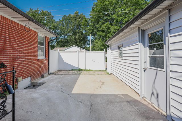 3033 Harrison Street, Paducah, KY 42001