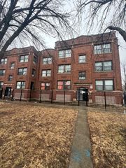 71 E 69th Street 3, Chicago, IL 60637
