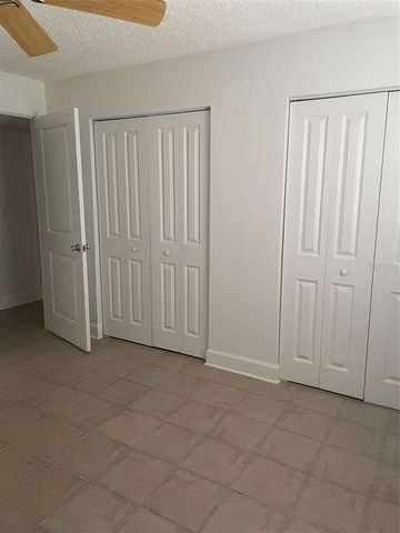706 115TH 2401, St Petersburg, FL 33716