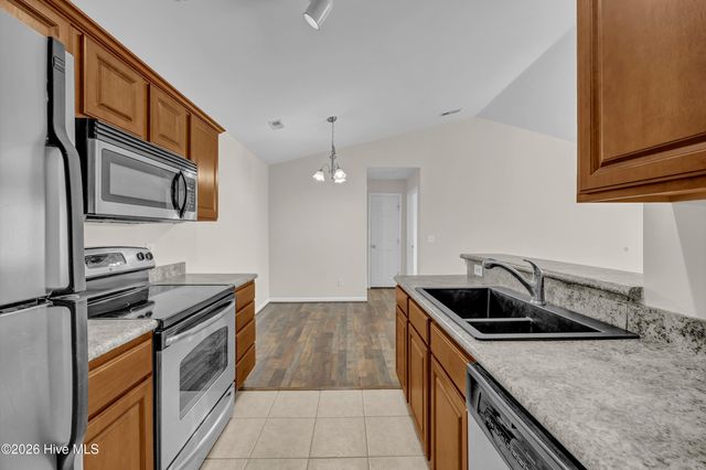 4416 Jay Bird Circle Unit 201, Wilmington, NC 28412