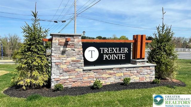 8202 Alexander Court, Upper Macungie Twp, PA 18031