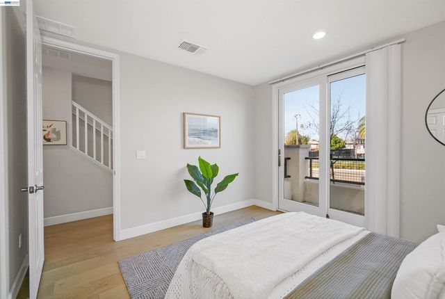 405 Industrial Parkway, Hayward, CA 94544