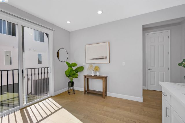 405 Industrial Parkway, Hayward, CA 94544