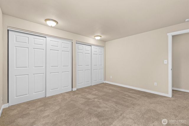 24619 12th Avenue S, Des Moines, WA 98198