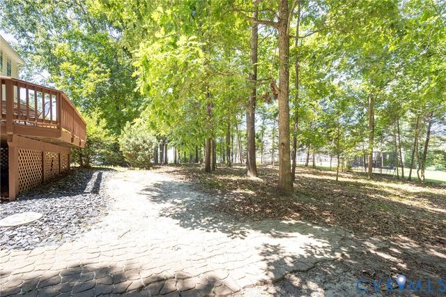5112 Beachmere Ct, Chester, VA 23831