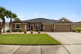 127 BRADFORD LAKE Circle, Jacksonville, FL 32218