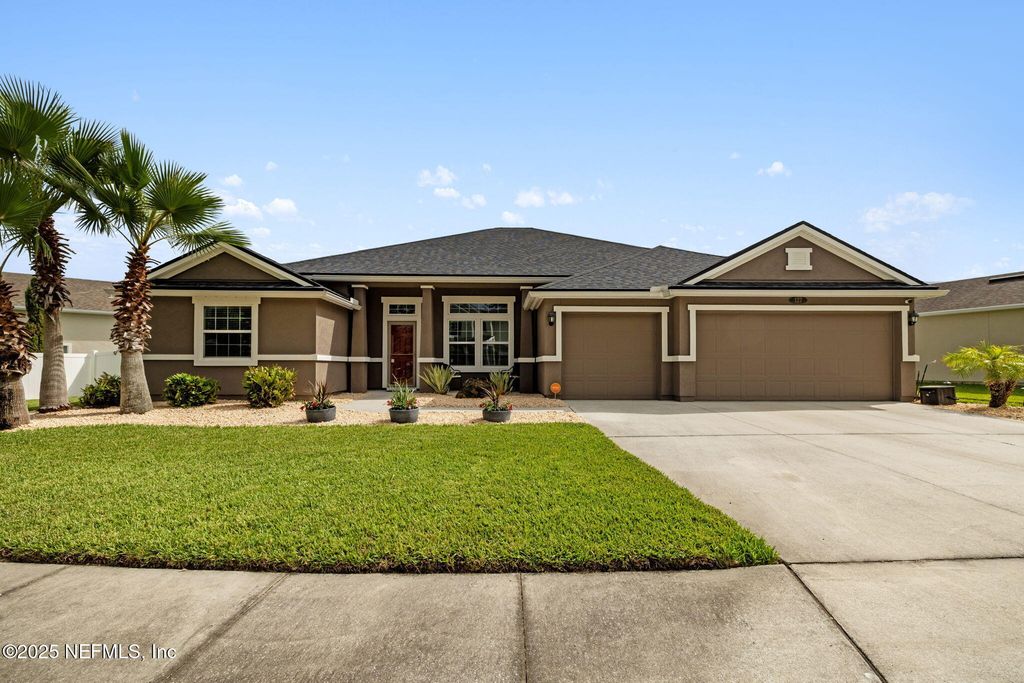 127 BRADFORD LAKE Circle, Jacksonville, FL 32218