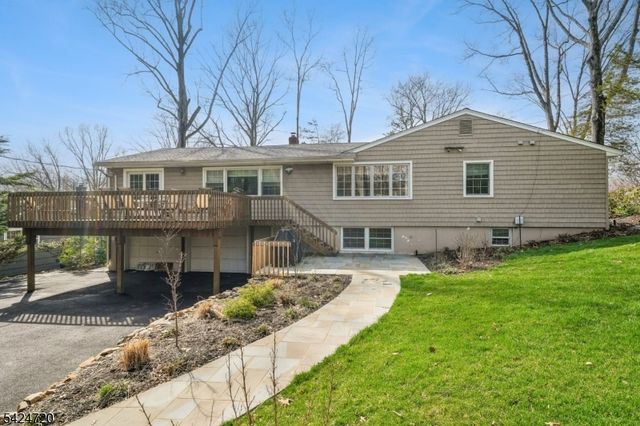 21 Tremont Ter, Livingston Twp., NJ 07039