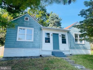 824 S CHURCH STREET, Waynesboro, PA 17268