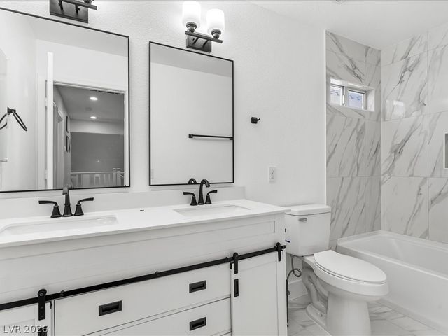 8994 Odense Way, Las Vegas, NV 89147