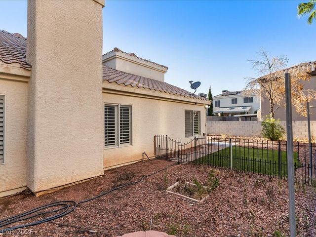 8994 Odense Way, Las Vegas, NV 89147