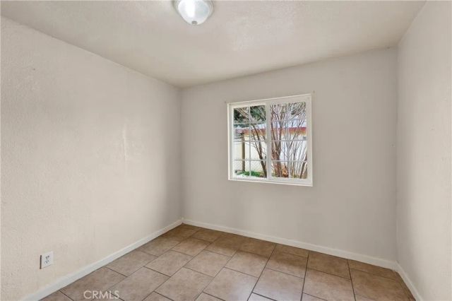 16516 E Street, Victorville, CA 92395