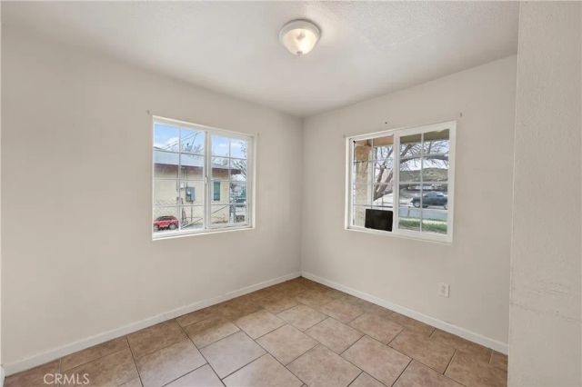 16516 E Street, Victorville, CA 92395