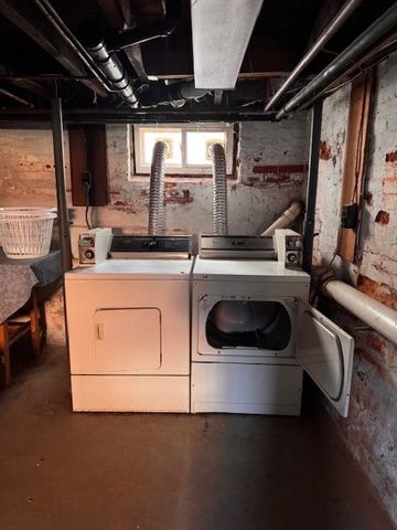 151 Pidge Avenue 1, Pawtucket, RI 02860